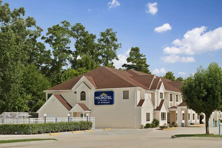 Pet Friendly Microtel Inn & Suites by Wyndham Ponchatoula/Hammond