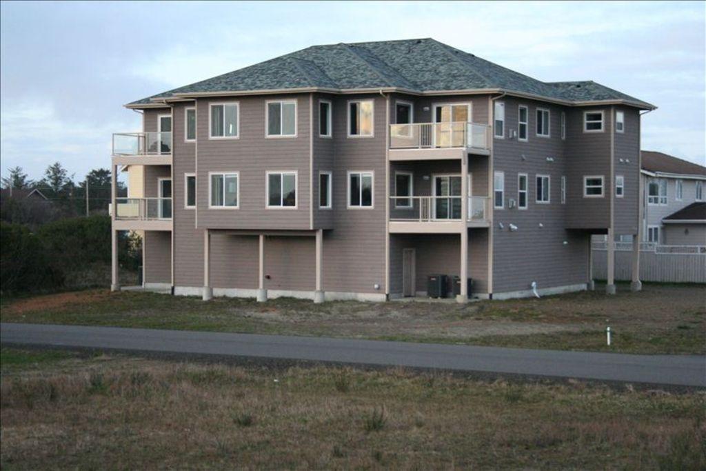 Pet Friendly Vacation Rentals In Ocean Shores Wa Bringfido