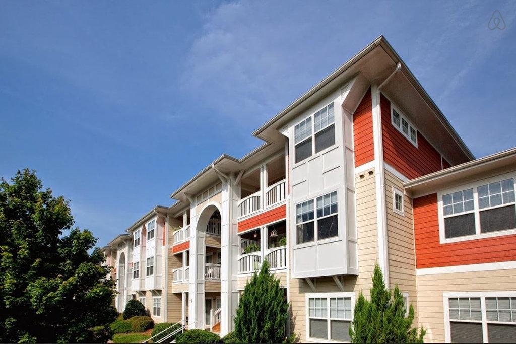 Lake Norman Airbnb Rentals Pet Policy