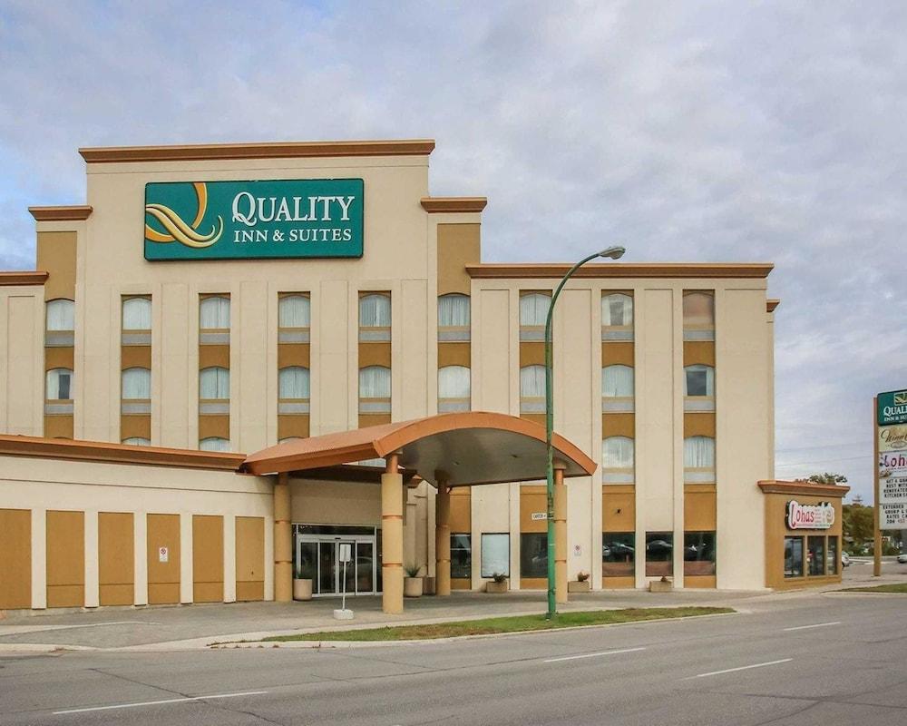 Pet Friendly Quality Inn and Suites Winnipeg