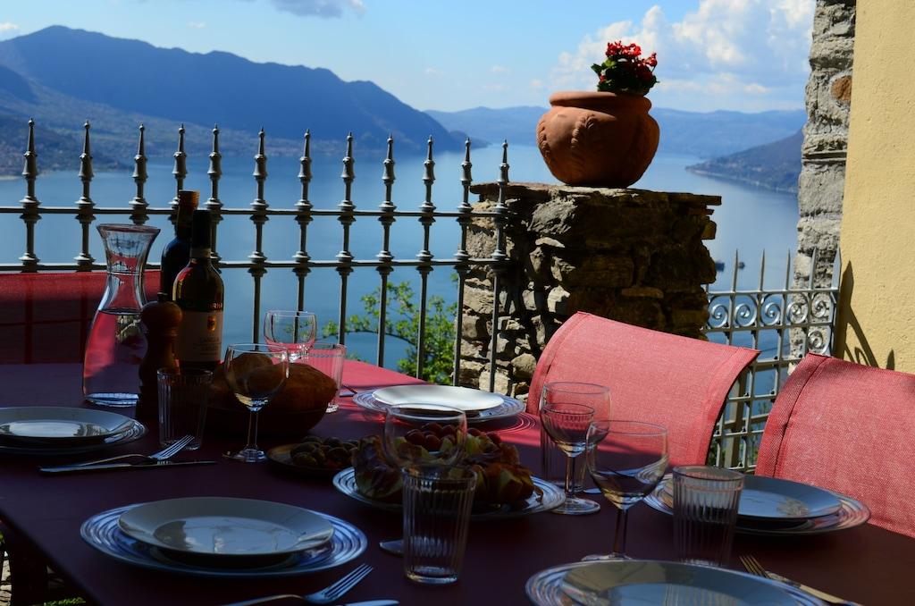 Casa Bella Vista Pet Policy