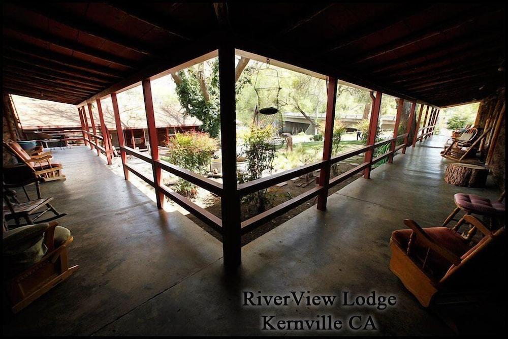 Pet Friendly Riverview Lodge