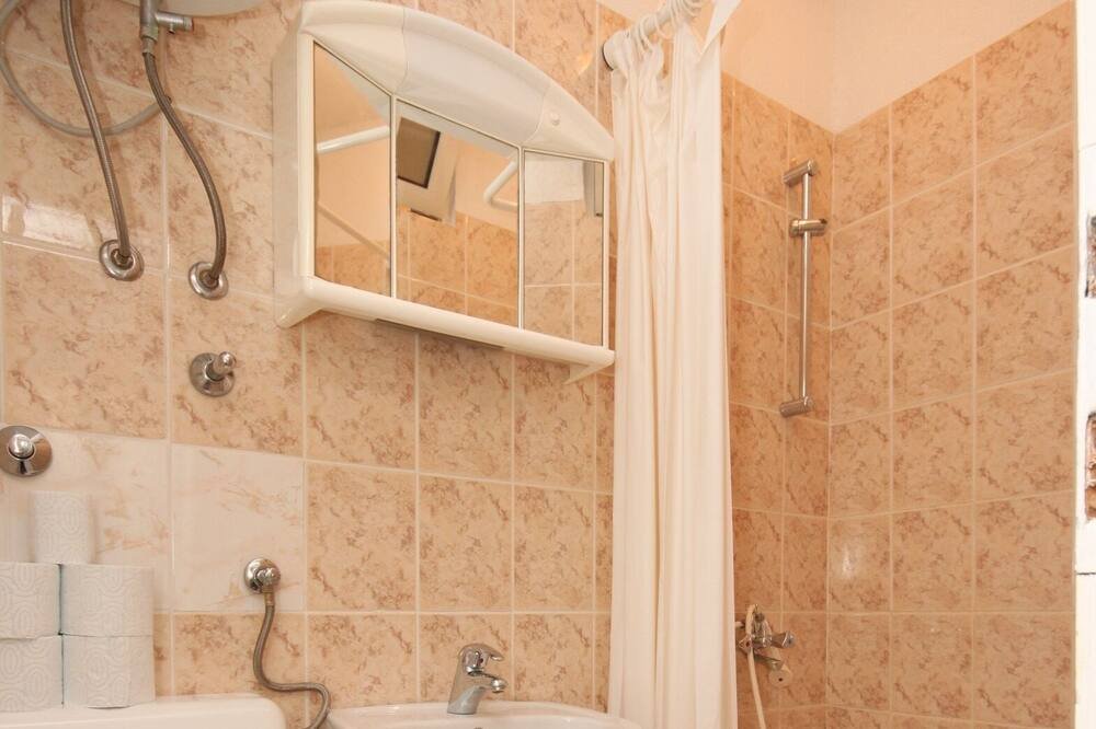 Picture of a dog friendly vacation rental in Gradac.