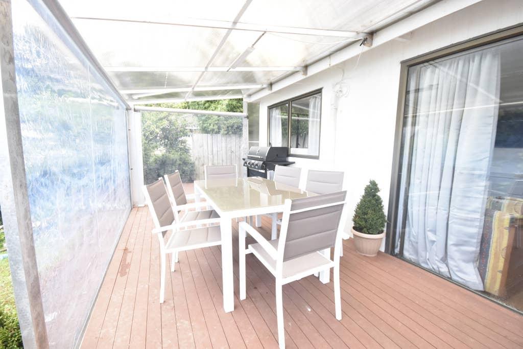 Albany Airbnb Rentals Pet Policy