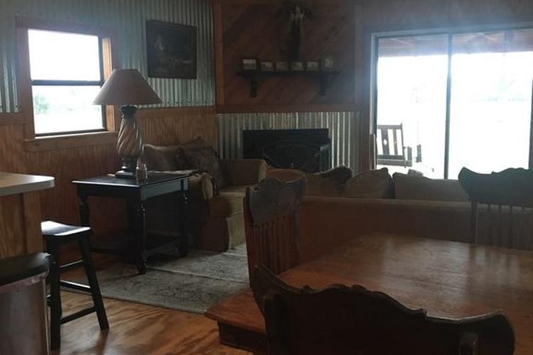 Pet Friendly Hotels in Kerens TX BringFido Pet Friendly Hotels in Kerens TX BringFido