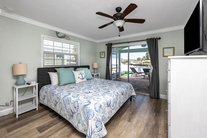 Pet Friendly Serenity by the Sea