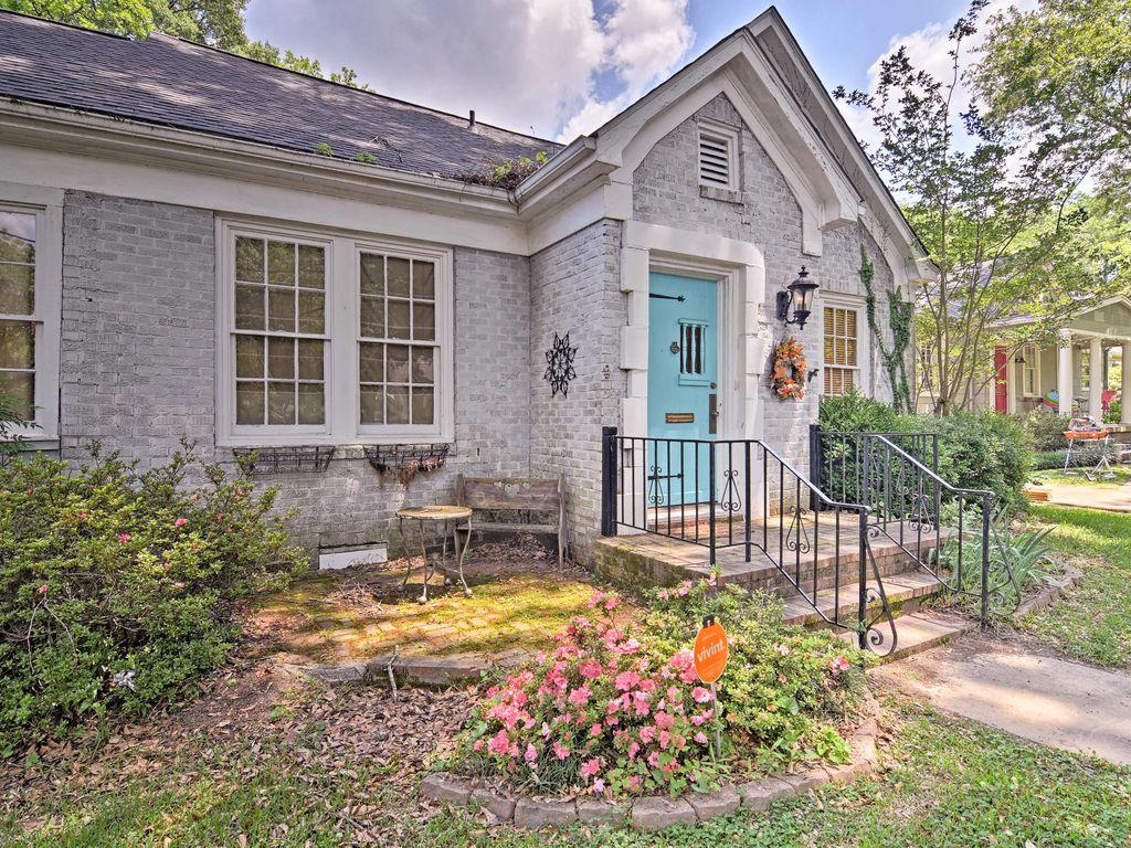 VRBO Byram Pet Policy