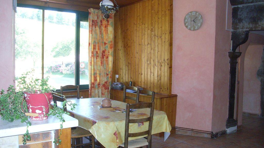 Pet Friendly Cottage in the Heart of a Farm in the Jura