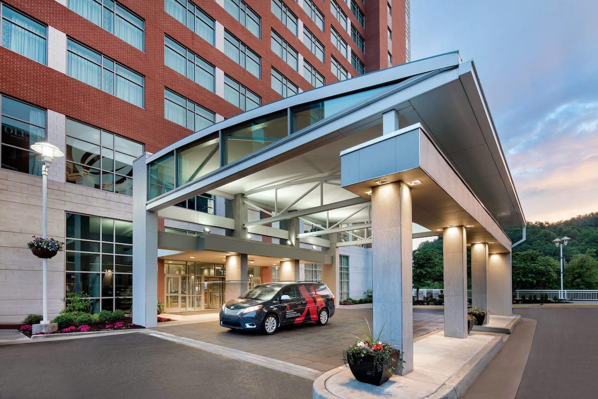 Marriott at Waterfront Place Pet Policy