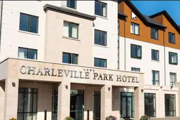 Pet Friendly Charleville Park Hotel & Leisure Club