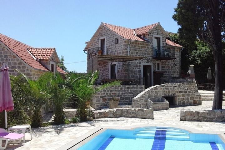 Pet Friendly 6BR Mediteranean Villa with Pool & Mountain Views