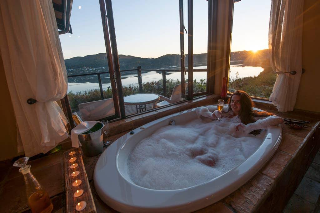 Knysna Airbnb Rentals Pet Policy