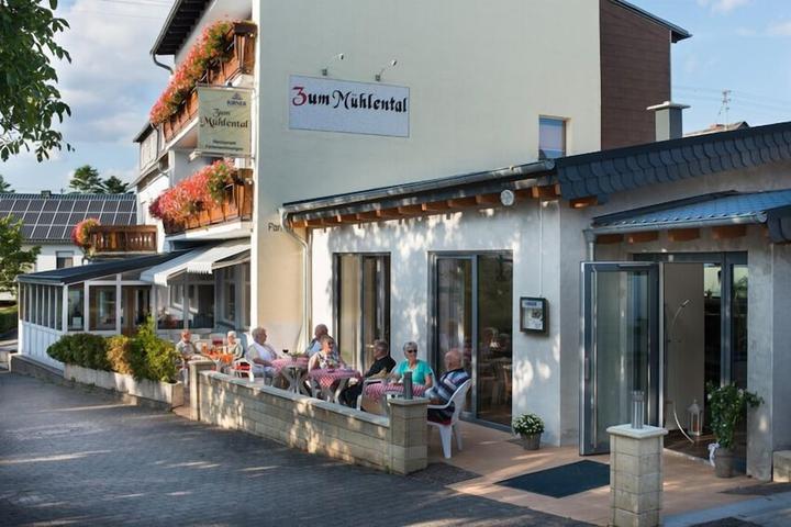 Pet Friendly Hotel Restaurant Zum Mühlental