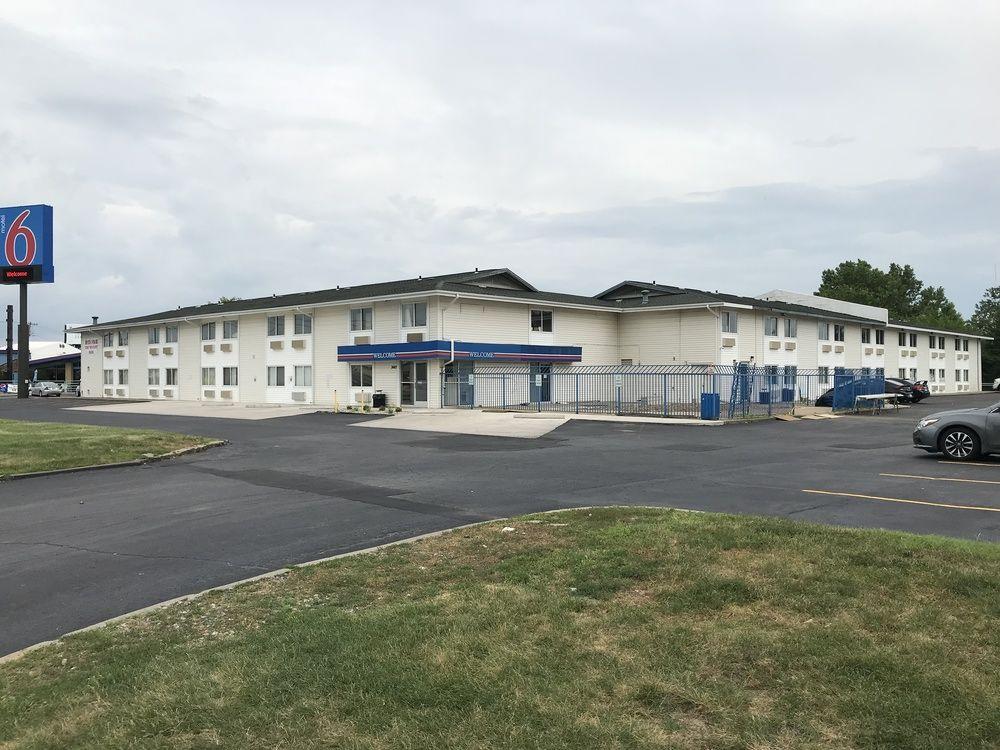 Motel 6 Fort Wayne Pet Policy