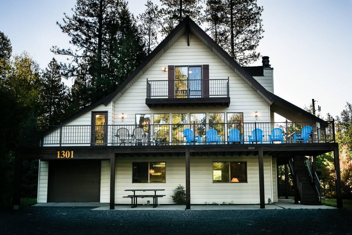 Pet Friendly Vacation Rentals In Mccall Id Bringfido