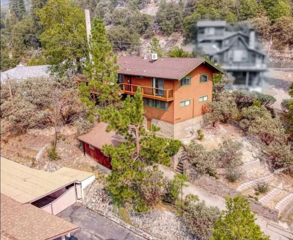 Bass Lake Cabin with Private Dock Pet Policy