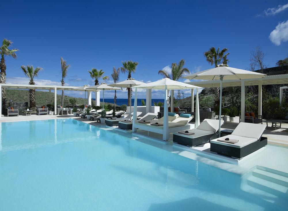 Aurora Luxury hotel & Spa Pet Policy