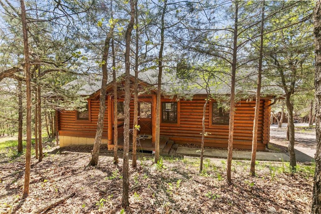 Pet Friendly 2/2 Cabin with Spectacular Resort Amenities