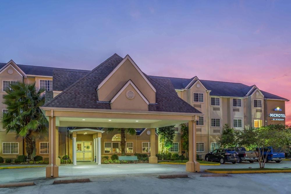 Microtel Inn & Suites by Wyndham Houma Pet Policy