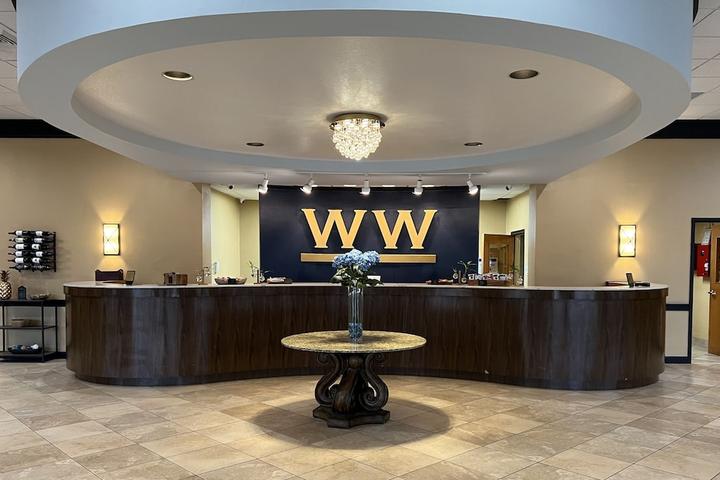 Pet Friendly Historic Whispering Woods Hotel & Conference Center
