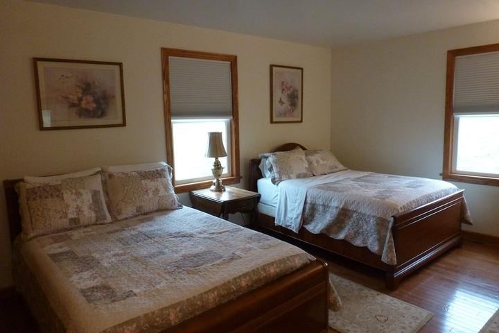 Pet Friendly Farm Stay at Sunnyside Country Retreat  