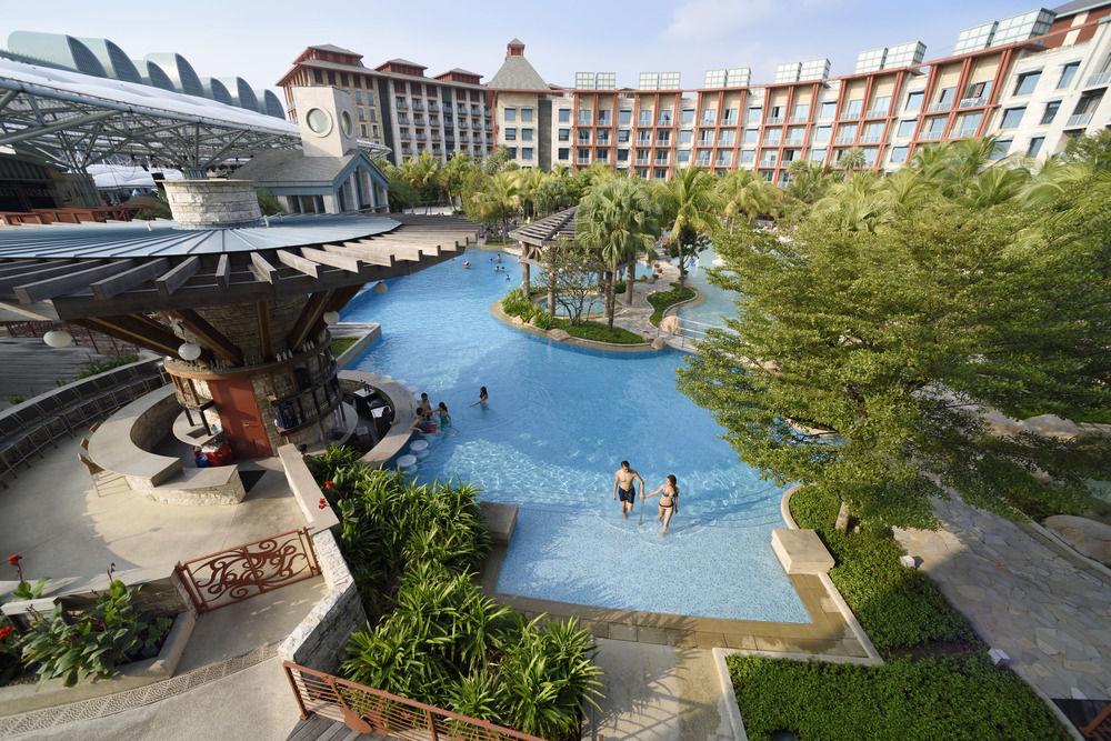 Resorts World Sentosa Hard Rock Hotel Pet Policy