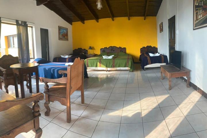 Pet Friendly Hotel Bahia Atitlan