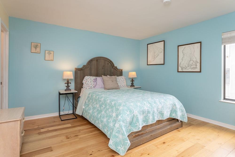 Harbor Island Oceanfront Condo Pet Policy