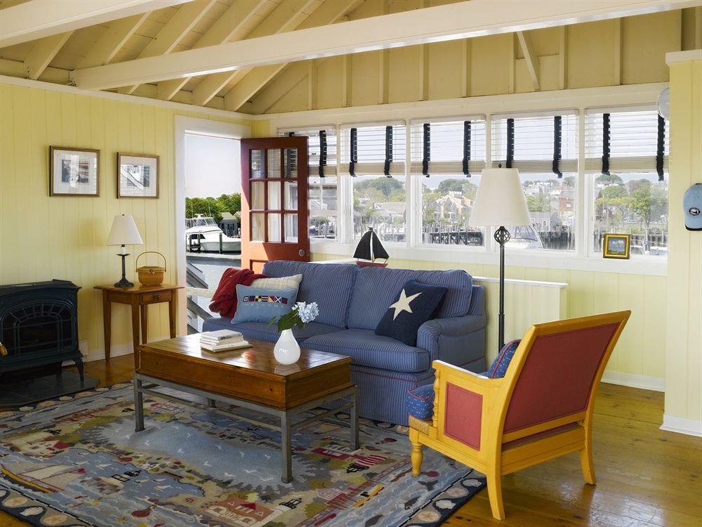 The Cottages at Nantucket Boat Basin Pet Policy