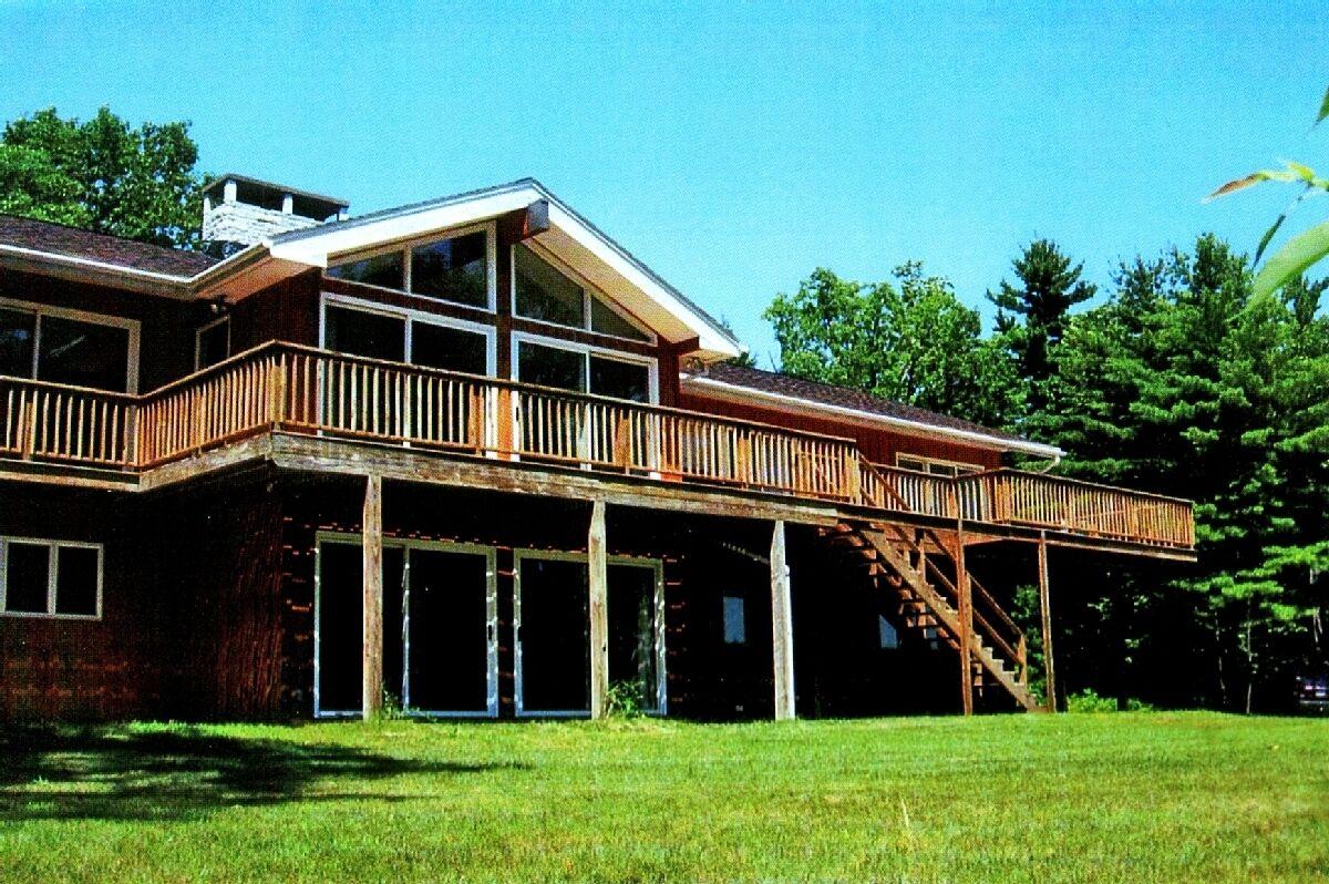 Hickory Hilltop Home Pet Policy