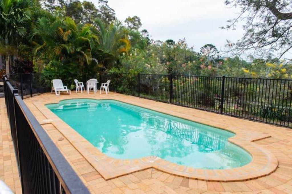 Knotsofar cottage online