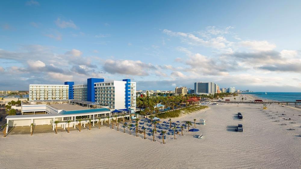 Hilton Clearwater Beach Resort & Spa Pet Policy