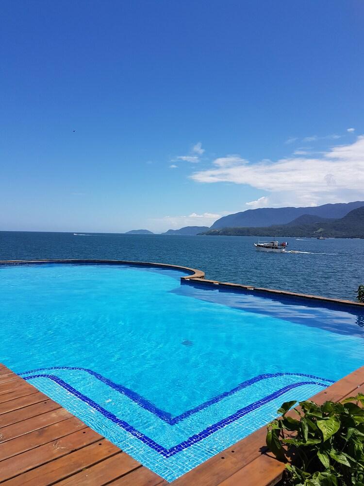 Pet Friendly The Most Beautiful View in Ilhabela