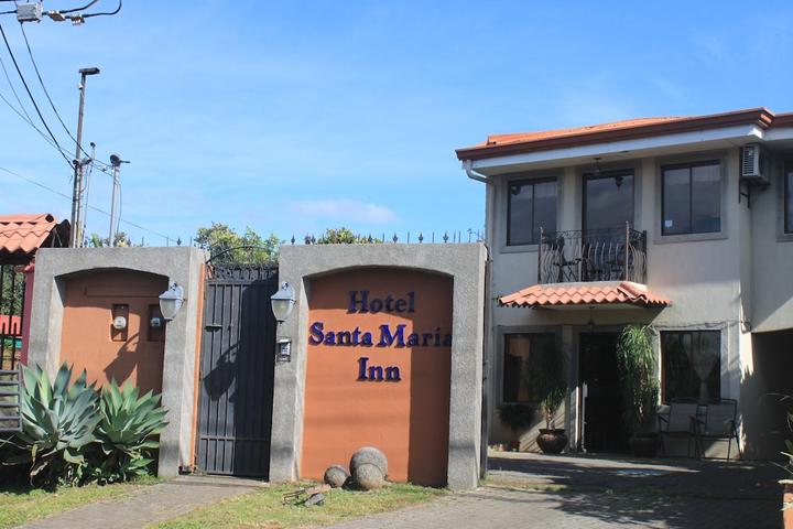 Pet Friendly Hotel Santa Maria Inn