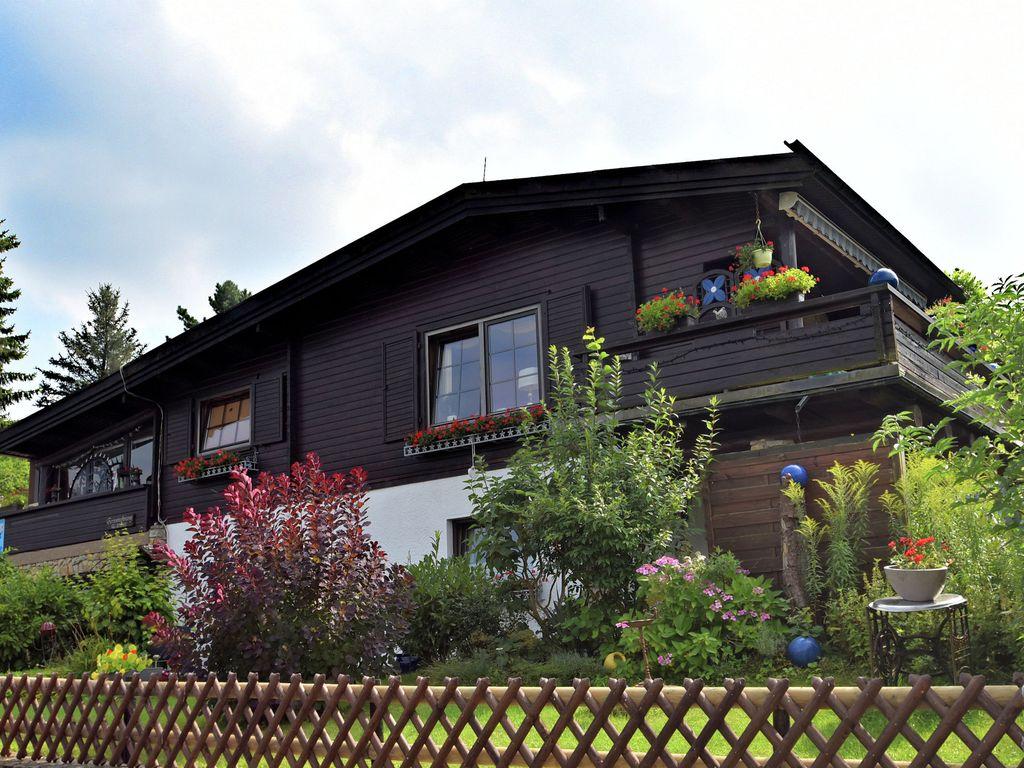 Pet Friendly VRBO Hohenstein