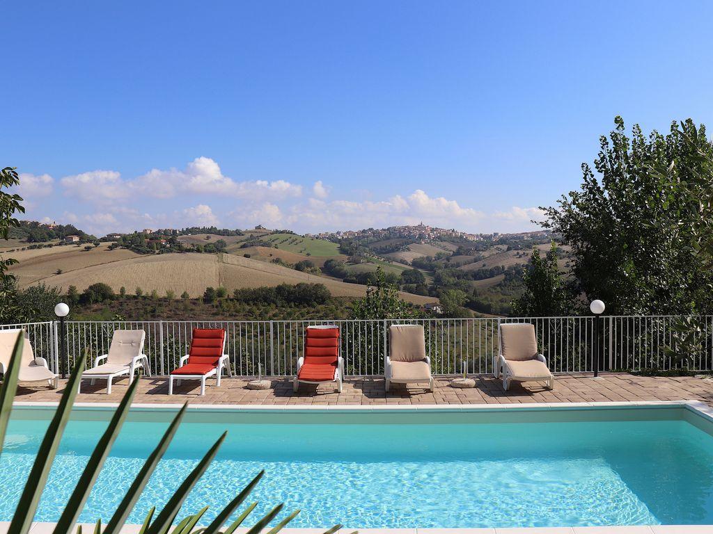 Pet Friendly Hotels In Monte San Giusto It Bringfido Pet Friendly Hotels In Monte San Giusto It Bringfido