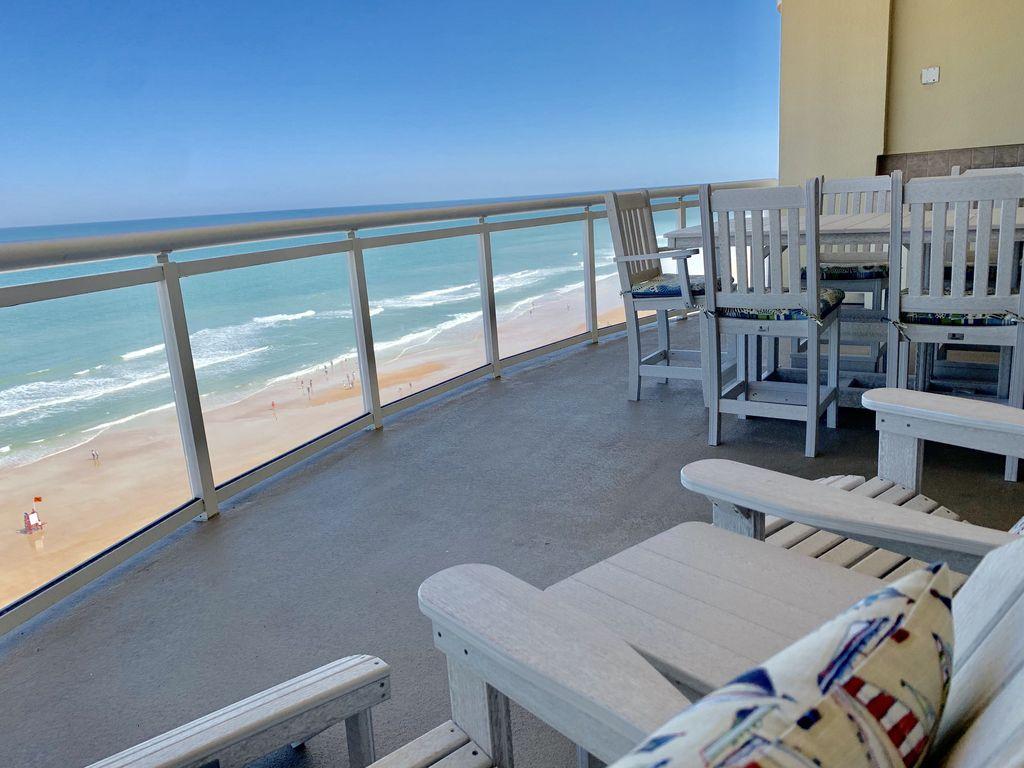 pet friendly hotels daytona beach shores