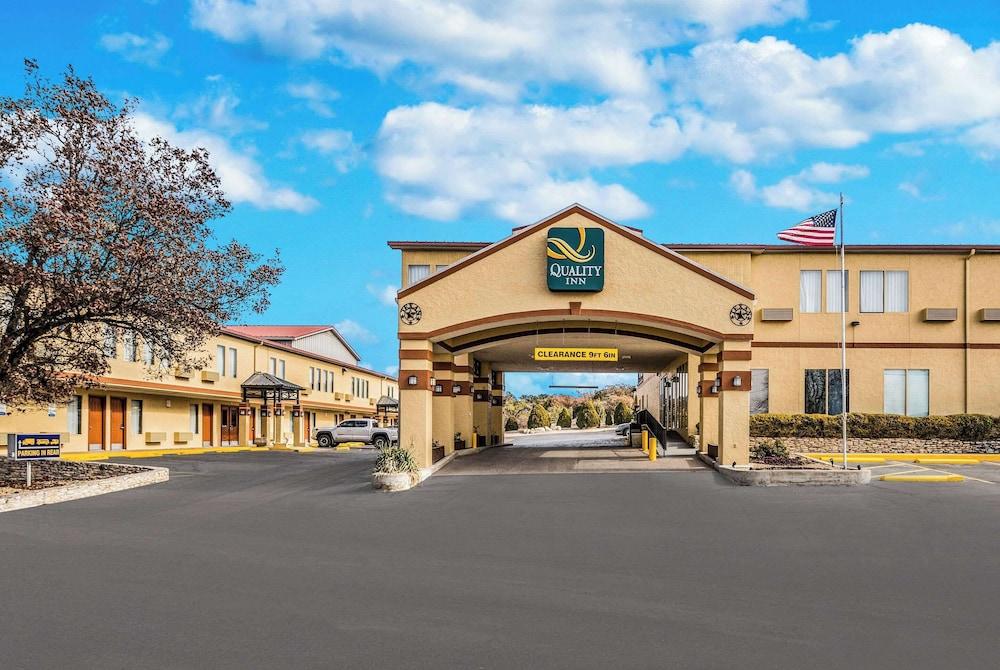 Quality Inn Ozona I10 Pet Policy