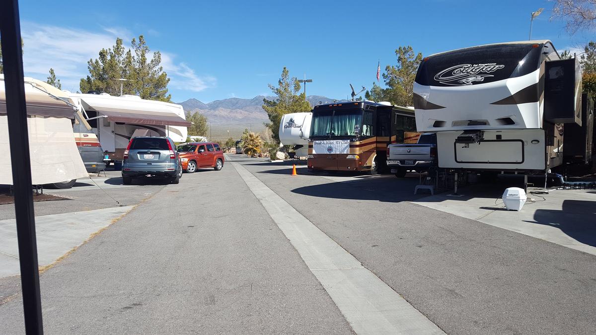 Pet Friendly Campgrounds In Pahrump Nv Bringfido