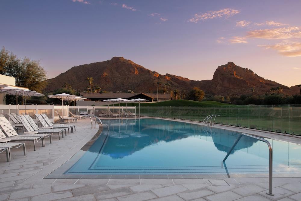 Pet Friendly Mountain Shadows Resort Scottsdale