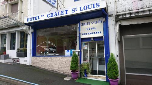 Pet Friendly Le Chalet Saint Louis