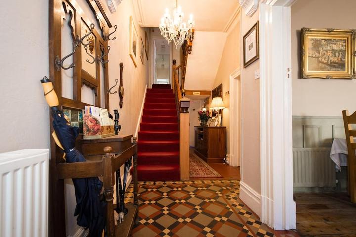 Pet Friendly Victoria House Room Only Accommodation
