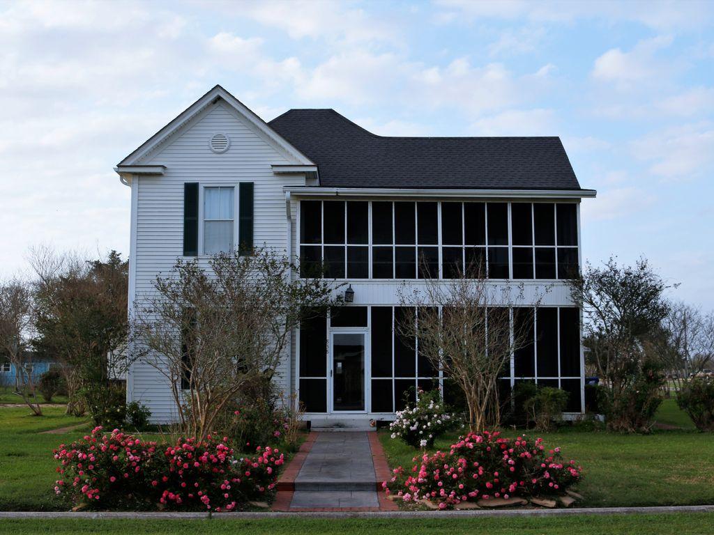 VRBO Matagorda Pet Policy