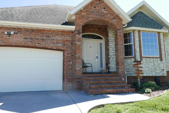 Pet Friendly Hotels In Ozark Mo Bringfido