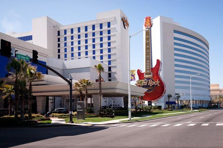 Pet Friendly Hard Rock Hotel & Casino Biloxi