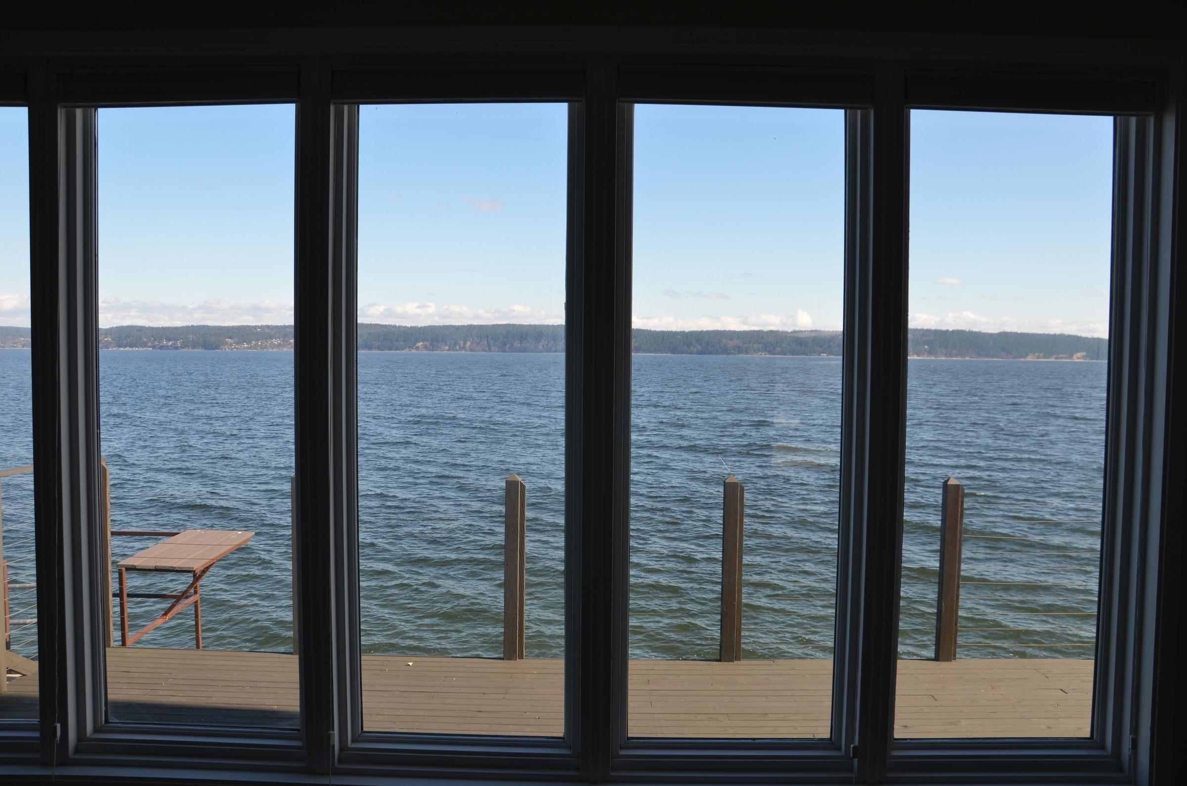 Pet Friendly Whidbey Island Waterfront 2BR Home on Hidden Beach