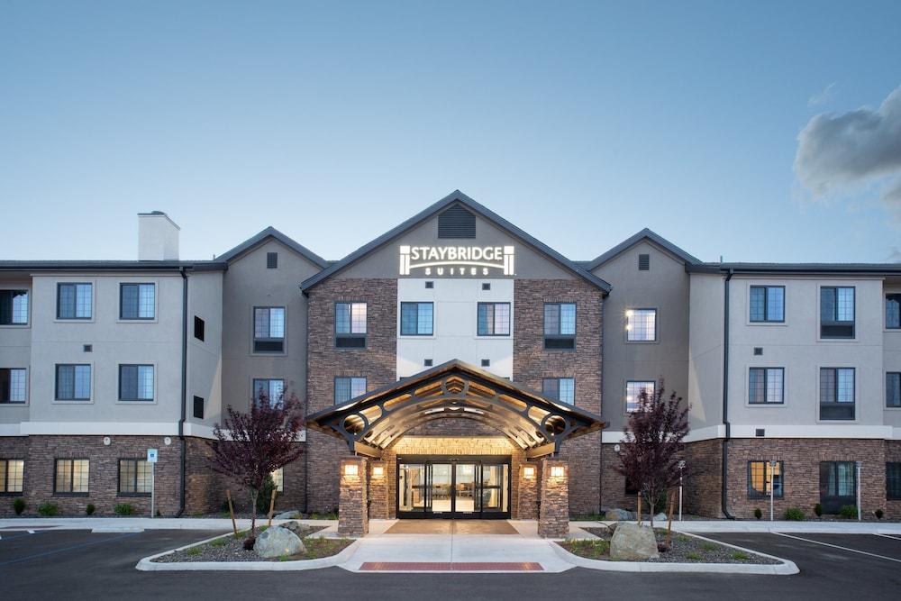 Pet Friendly Staybridge Suites Carson City - Tahoe Area an IHG Hotel
