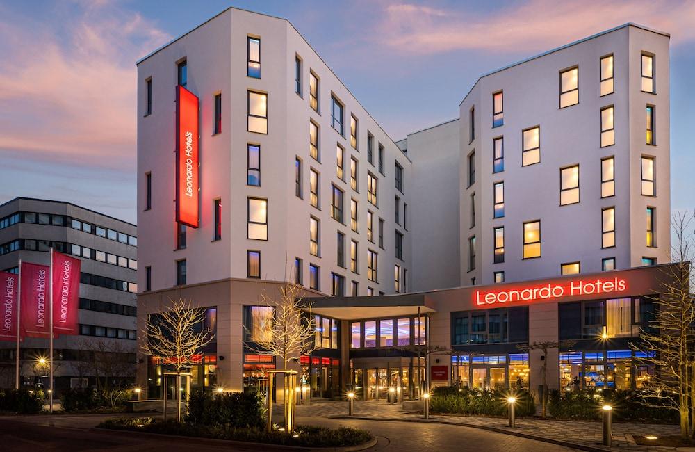 Pet Friendly Leonardo Hotel Eschborn Frankfurt