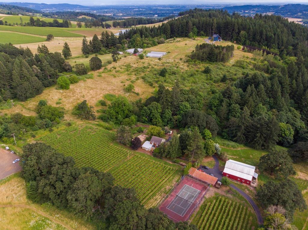 Newberg Old Farm Pet Policy