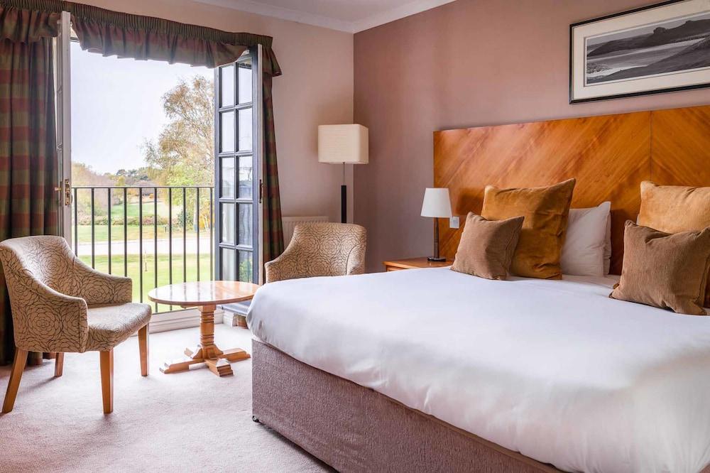 Pet Friendly Thorpeness Golf Club and Hotel